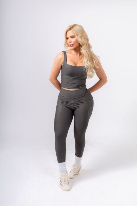 Calça com bolso lateral - Imagem 5