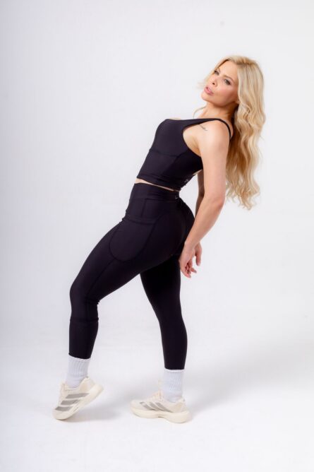 Calça com bolso lateral - Imagem 3